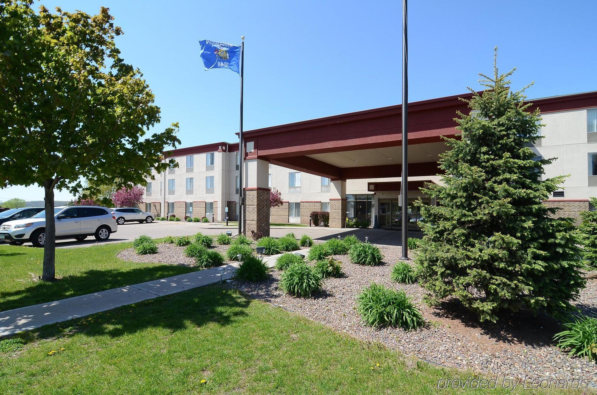Best Western Plus Eau Claire Conference Center Exterior photo